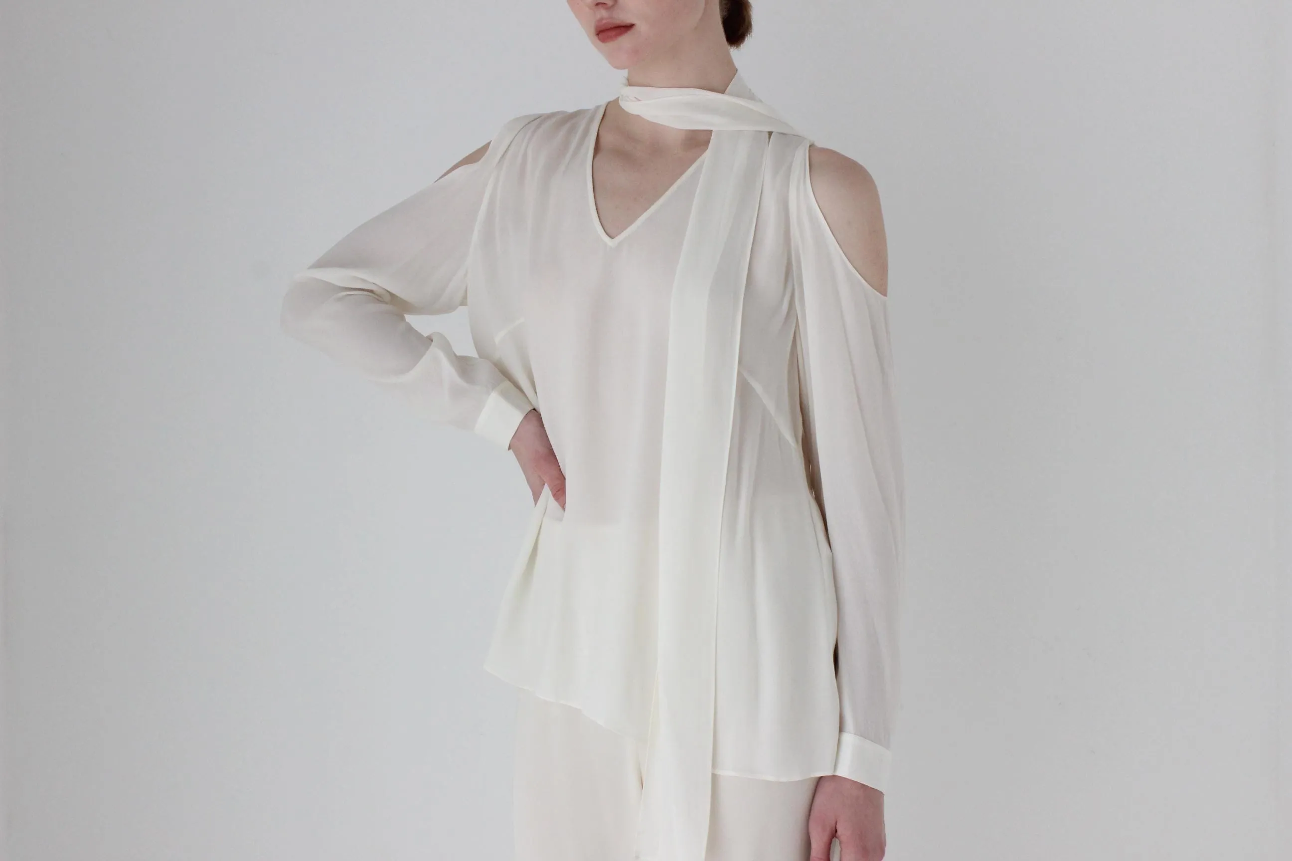 Elegant 2000s Ivory Crepe Chiffon Bridal Blouse w/ Shoulder Cut Outs and Neck Tie