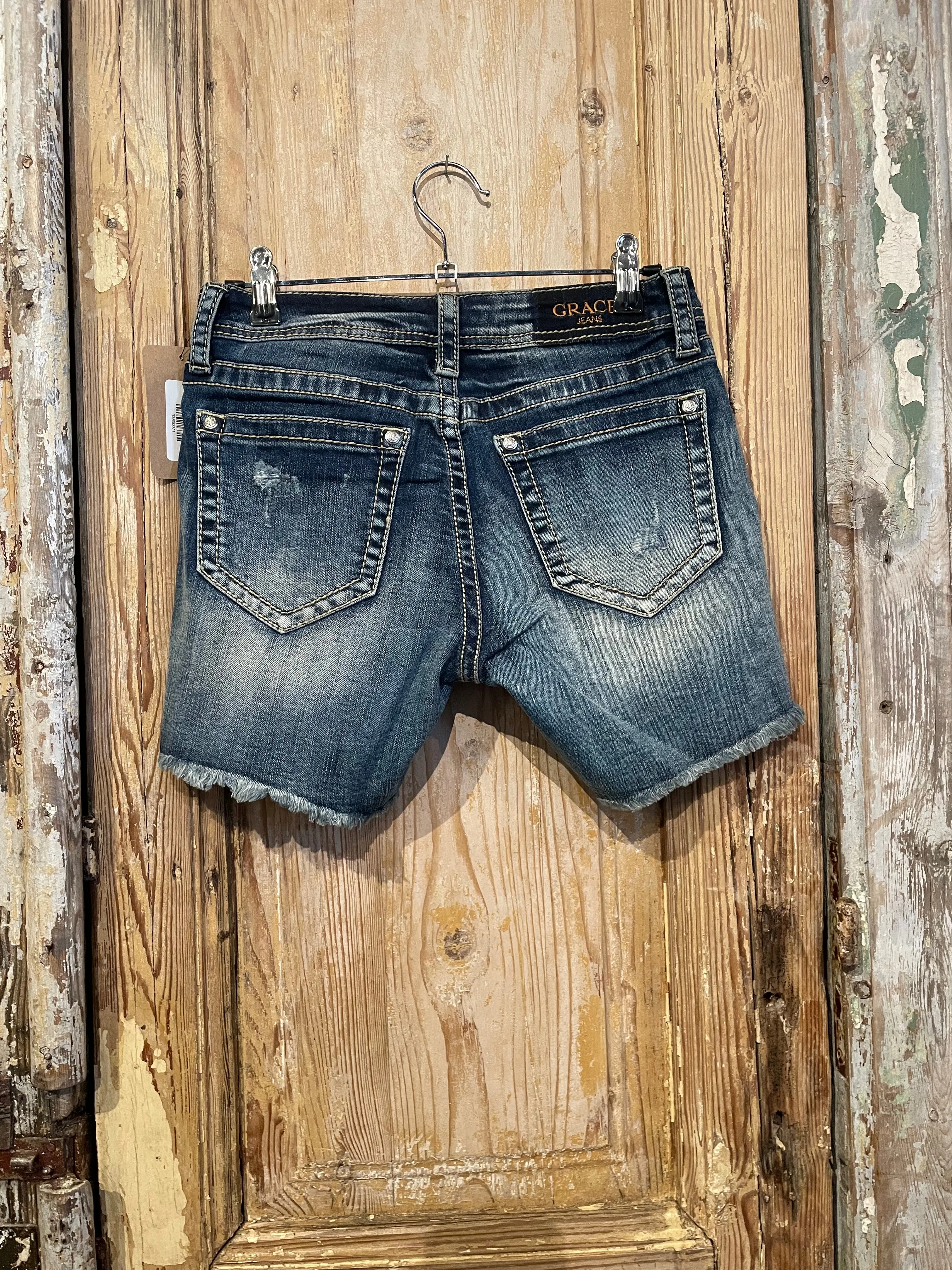 Floral Embroidery Shorts