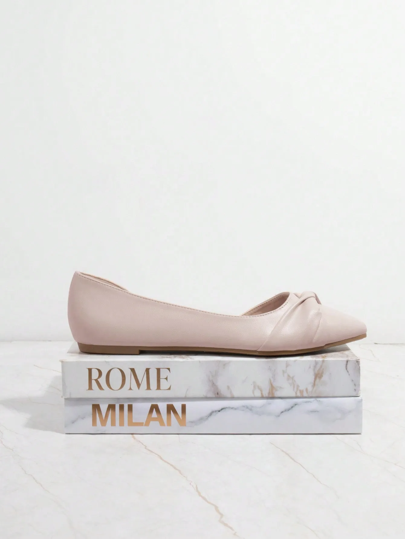 Pointy Toe Front Knot Flats