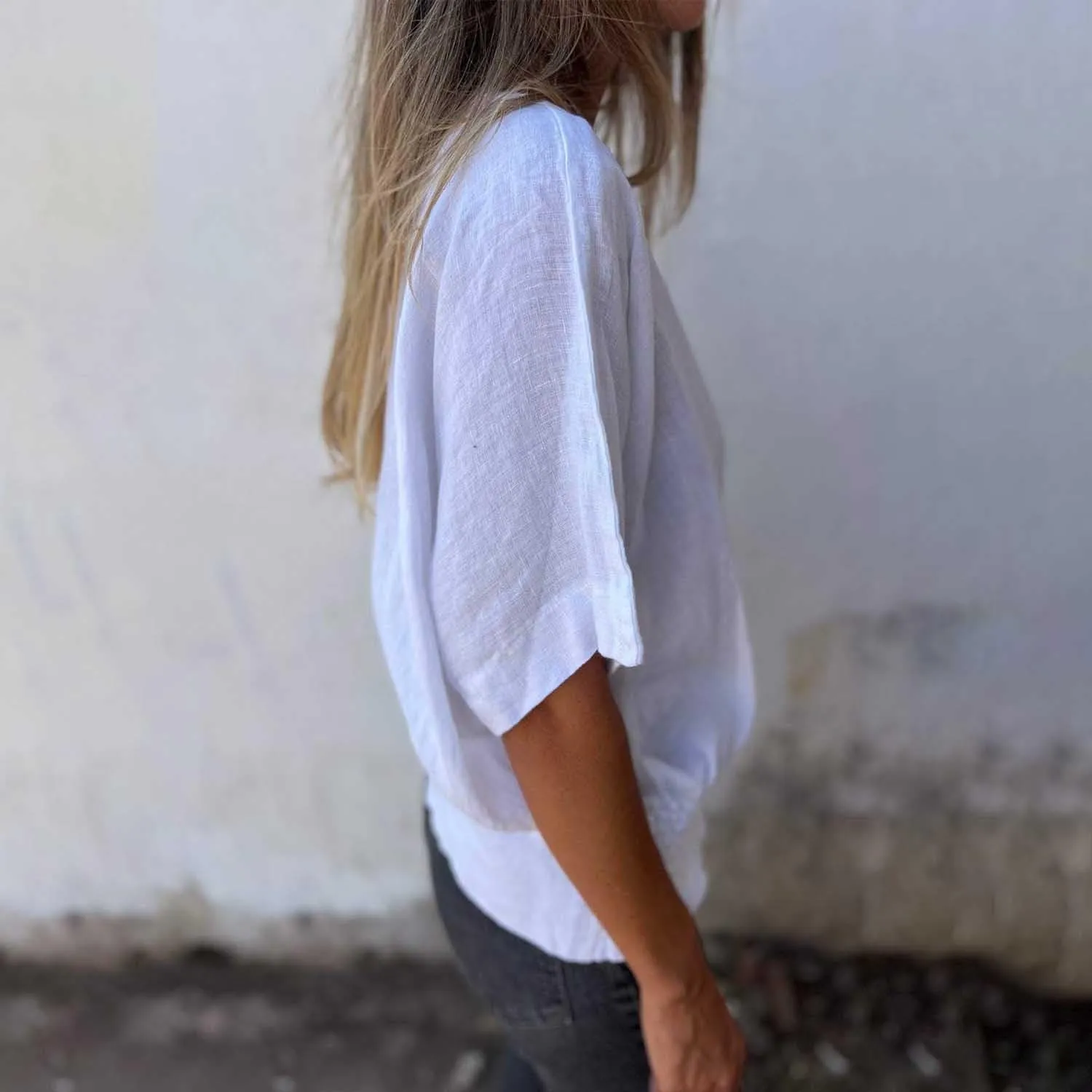 Women Solid Color Deep V-Neck Cotton and Linen T-Shirt Short Sleeve Loose Basic Tops Pleated Blouse S~2XL