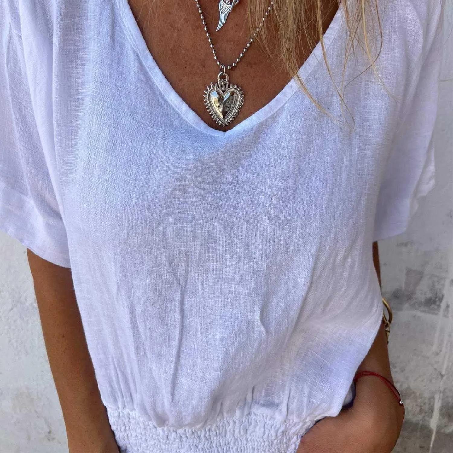 Women Solid Color Deep V-Neck Cotton and Linen T-Shirt Short Sleeve Loose Basic Tops Pleated Blouse S~2XL