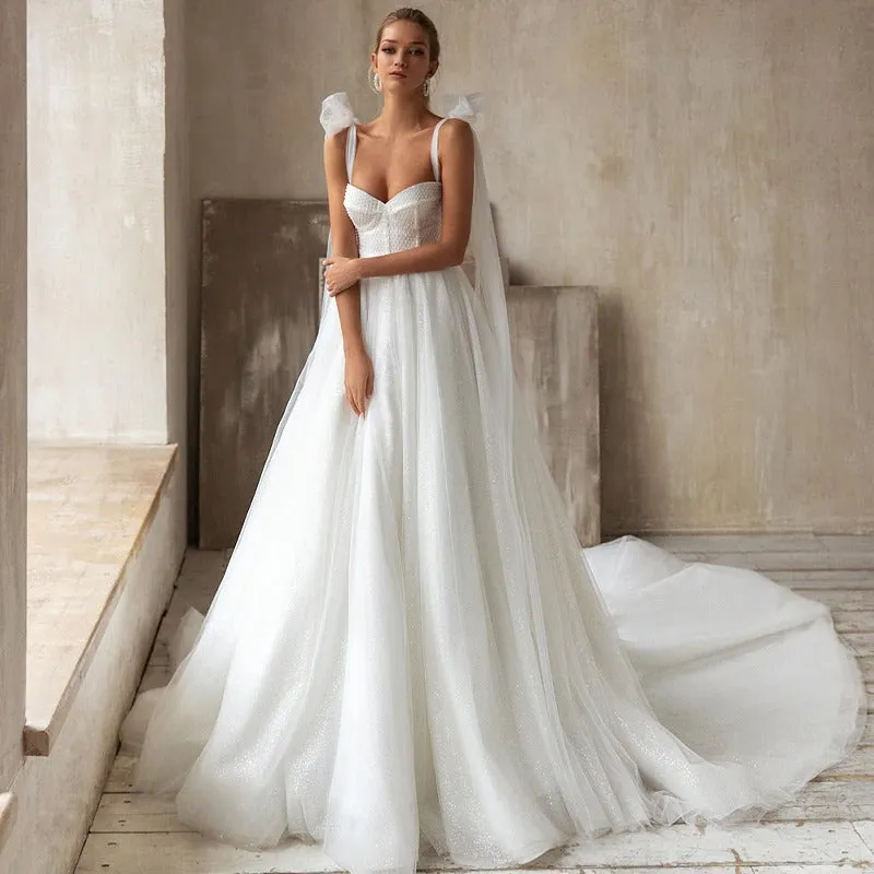 Women's Backless V-Neck Wedding Dress